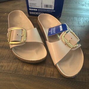 NWT Madrid Big Buckle - High Shine Beige 36